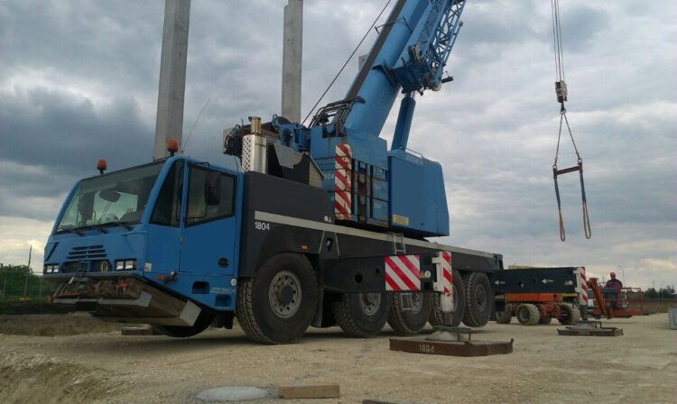 Grue Mobile 120 tonnes à louer avec conducteur : Terex AC120 – Image 2